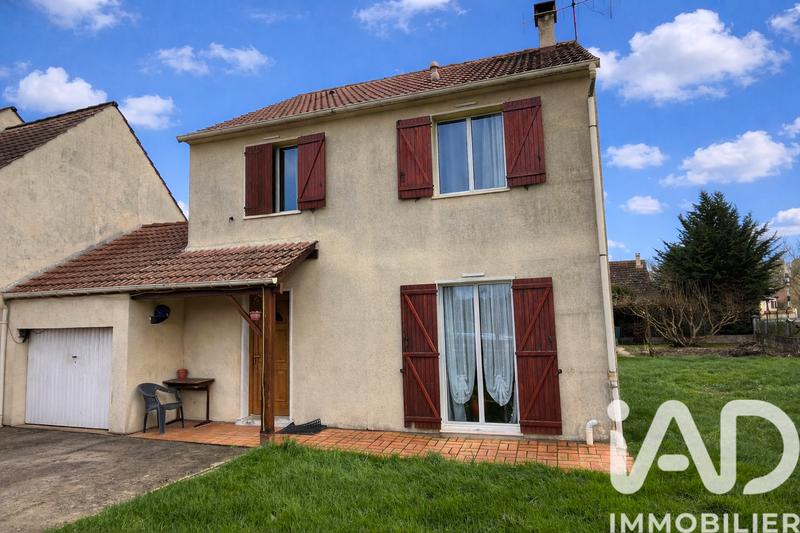 Maison - 105 m² - 4 pièces