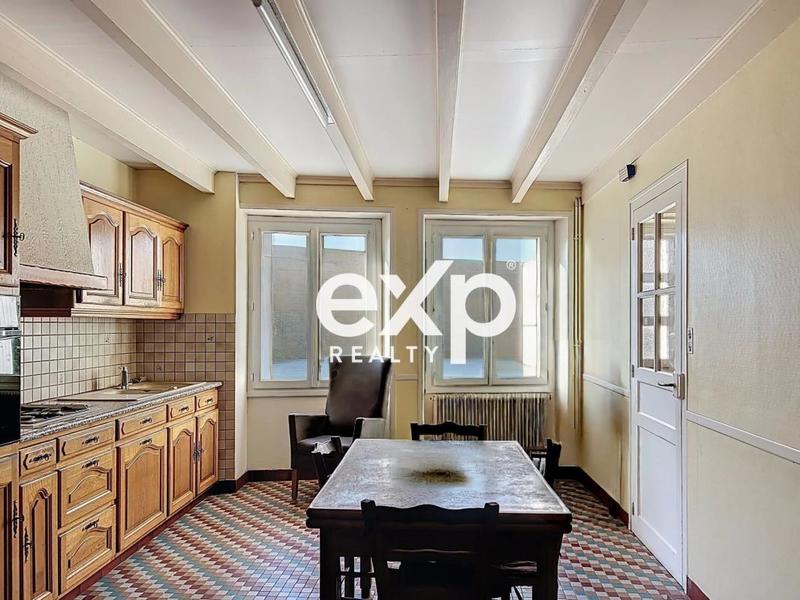 Maison - 85 m² - 5 pièces