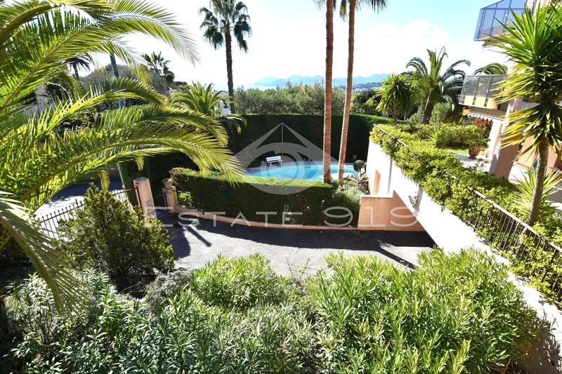 Appartement - 80 m² - 3 pièces