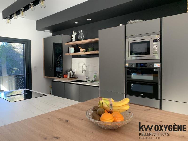 Maison - 138 m² - 4 pièces