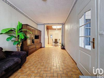 Maison - 101 m² - 5 pièces