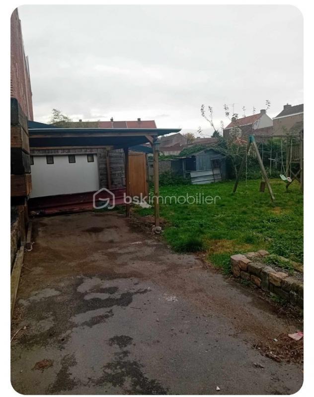 Maison - 150 m² - 8 pièces