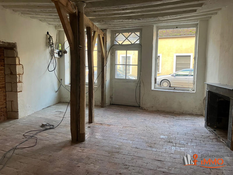 Maison - 220 m² - 9 pièces