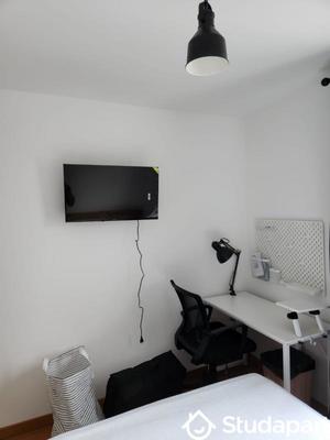 Chambre - 9 m² - 1 pièce