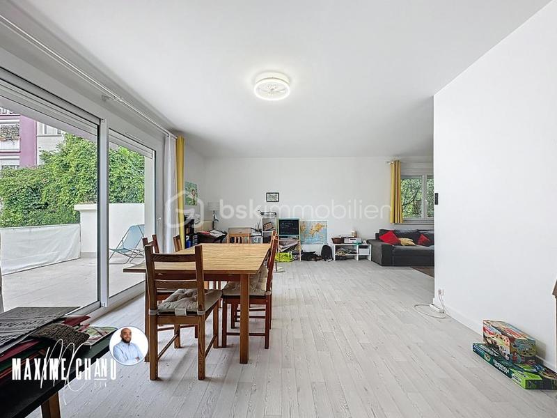 Pavillon - 191 m² - 8 pièces