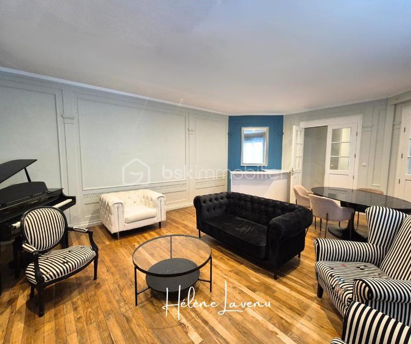 Appartement - 181 m² - 5 pièces