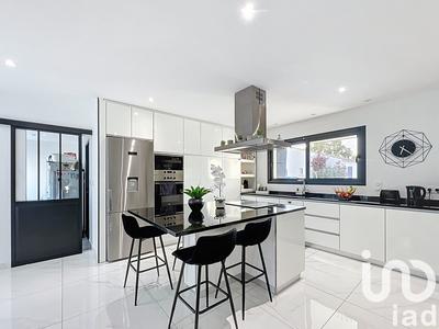 Maison - 131 m² - 5 pièces