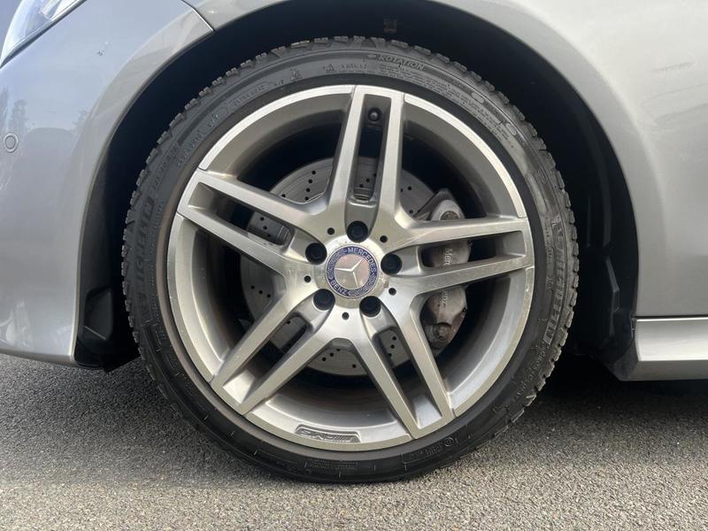 Mercedes Classe E 350 CDi BlueTEC V6 4 Matic 252 Ch Pack Amg Toit ouvrant *Historique véhicule intégrale !