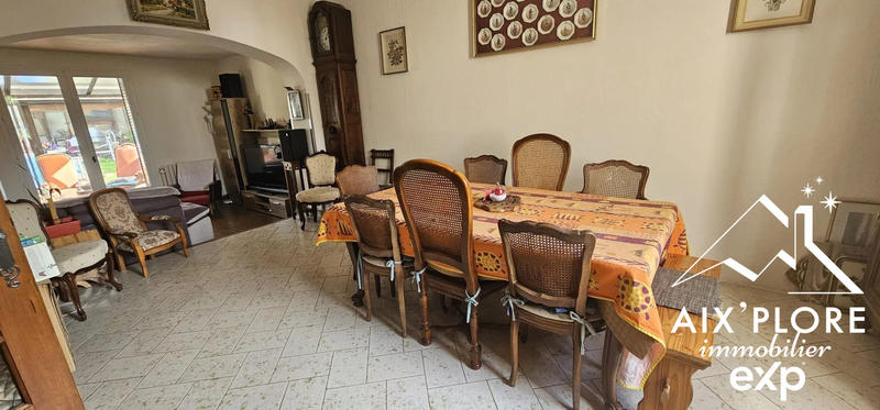 Maison - 140 m² - 5 pièces