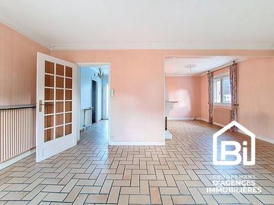 Maison - 100 m² - 6 pièces