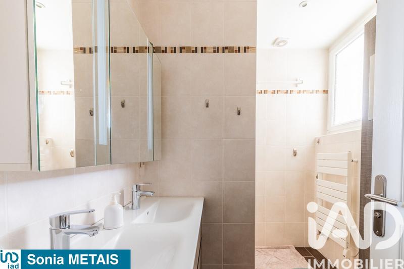 Maison - 135 m² - 6 pièces