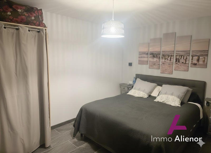 Maison - 98 m² - 4 pièces