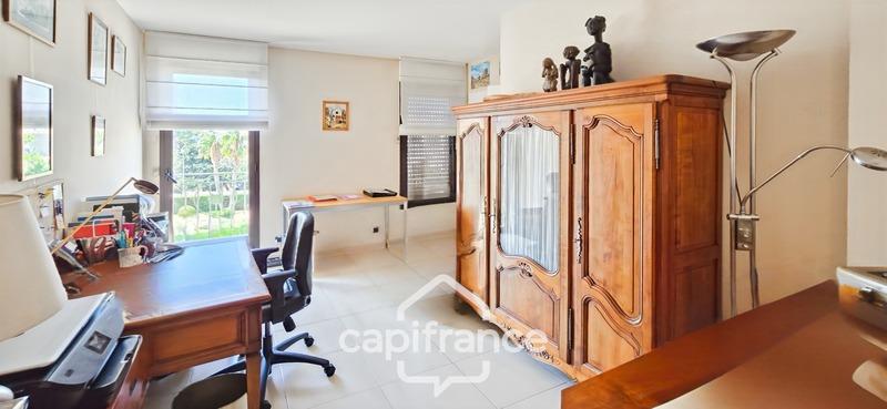 Appartement - 130 m² - 4 pièces