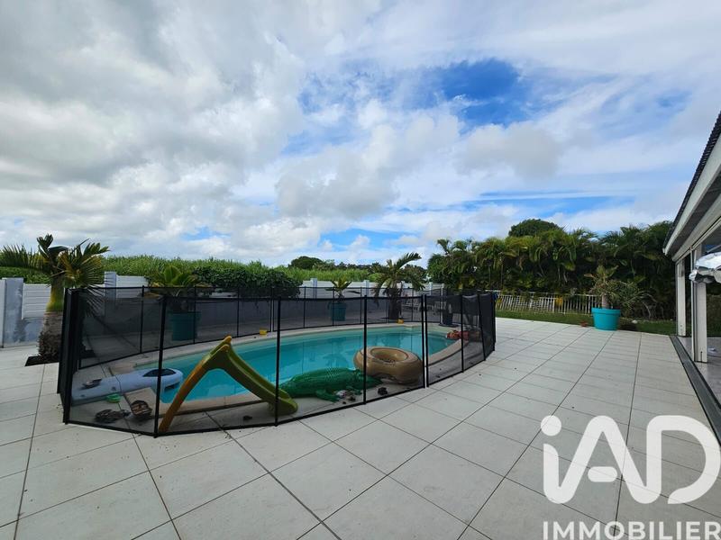 Maison - 184 m² - 6 pièces