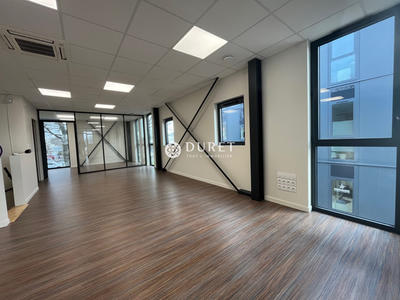 Bureau - 108 m²