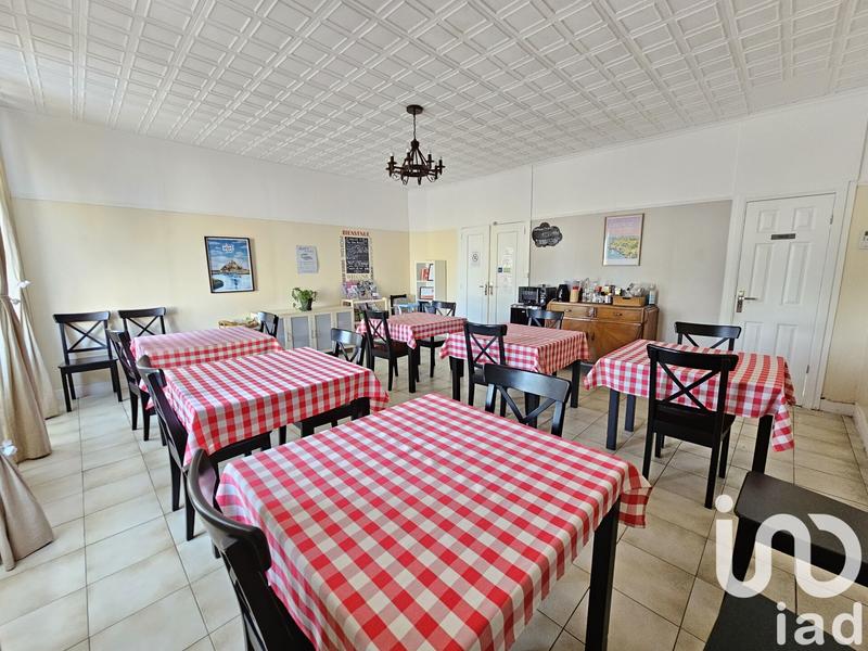 Maison - 240 m² - 11 pièces