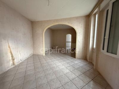 Maison de ville - 93 m² - 5 pièces