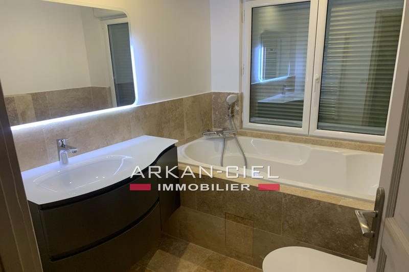 Villa - 160 m² - 7 pièces