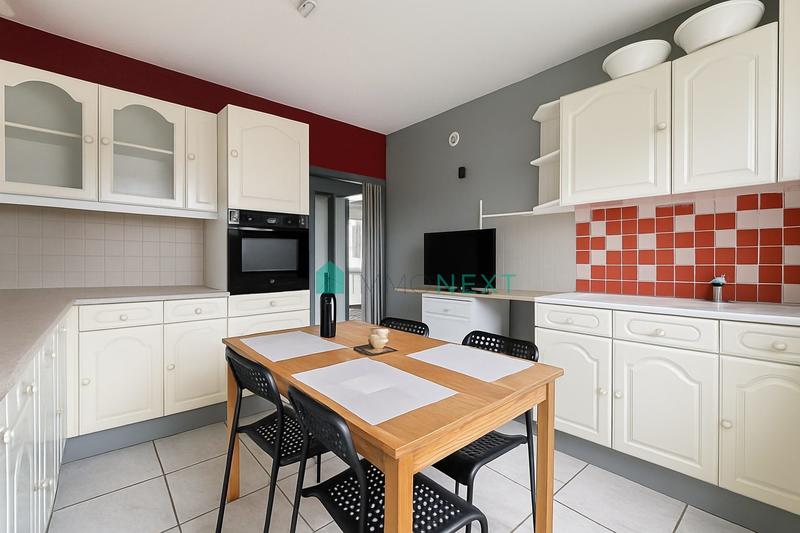 Maison - 80 m² - 4 pièces