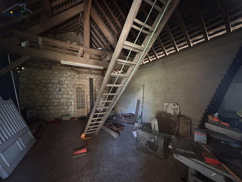 Maison - 108 m² - 7 pièces