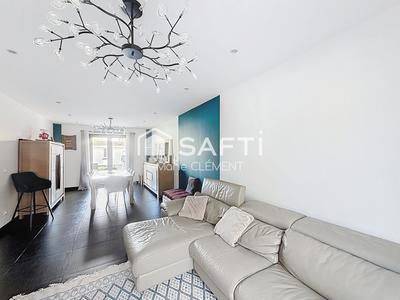 Maison - 123 m² - 5 pièces