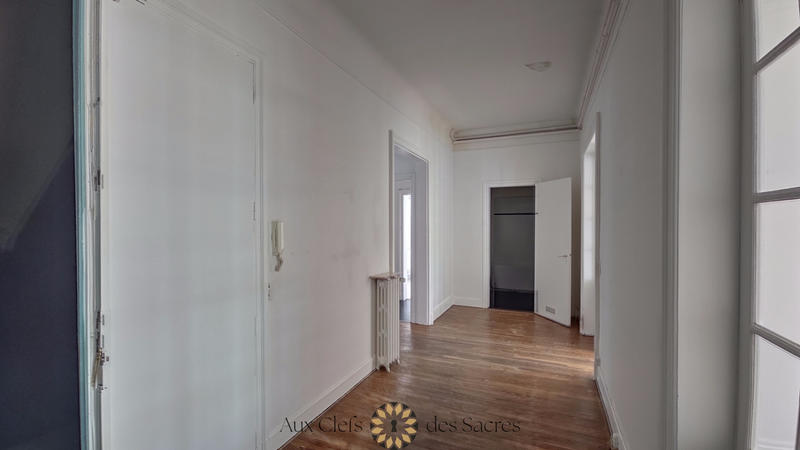 Appartement - 147 m² - 5 pièces