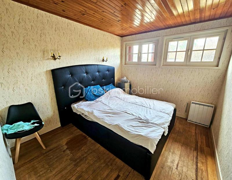 Maison - 140 m² - 7 pièces