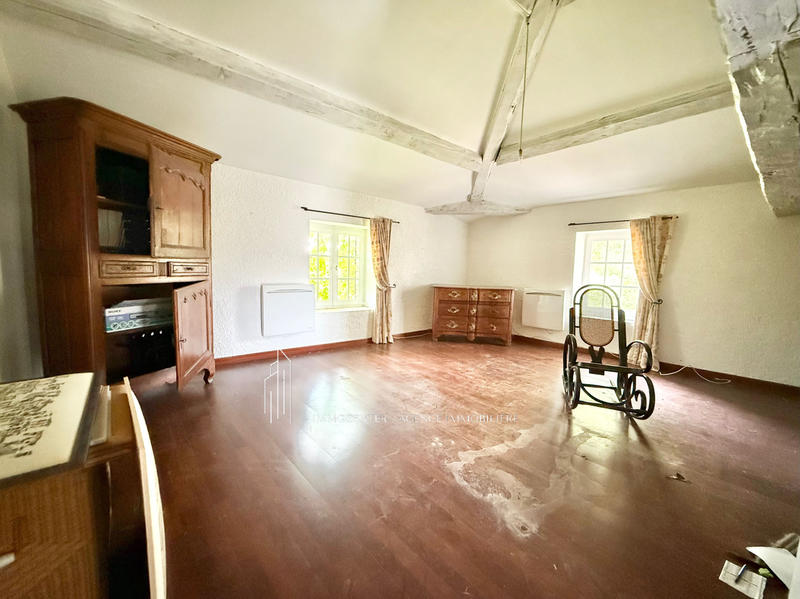 Villa - 300 m² - 9 pièces