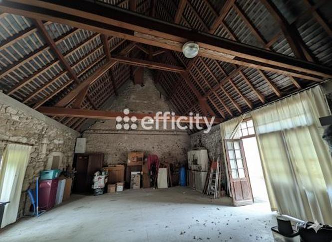 Demeure - 130 m² - 5 pièces