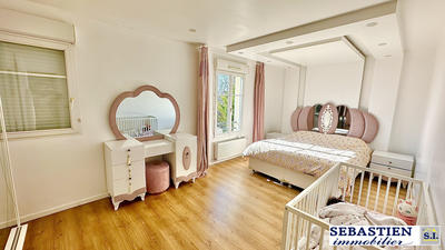 Maison - 116 m² - 6 pièces