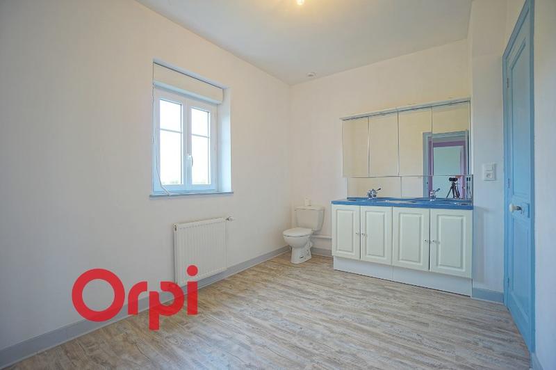 Maison - 104 m² - 4 pièces