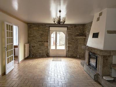 Maison - 168 m² - 10 pièces