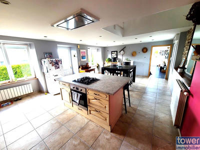 Maison - 157 m² - 6 pièces