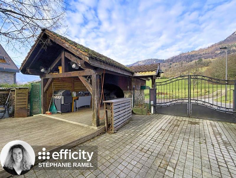 Appartement - 175 m² - 4 pièces