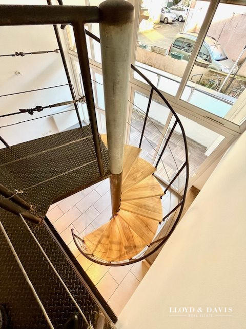 Duplex - 113 m² - 6 pièces