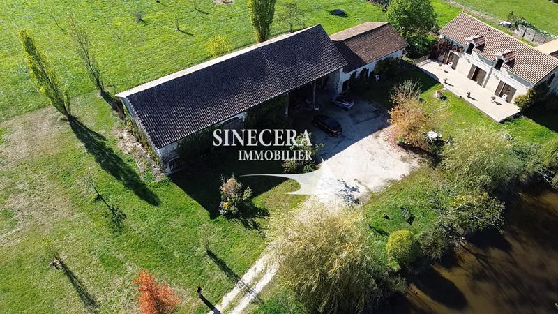 Maison - 150 m² - 7 pièces