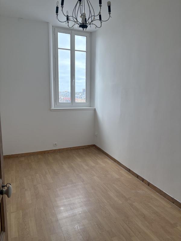 Appartement - 75 m² - 3 pièces