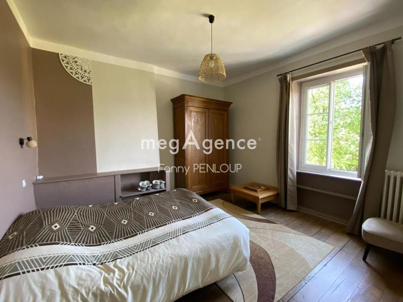 Maison en pierre - 156 m² - 6 pièces