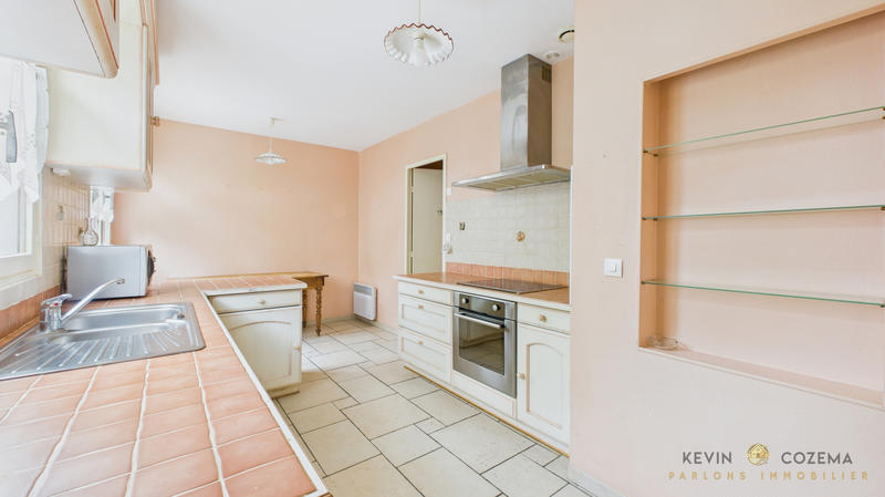 Maison - 145 m² - 8 pièces