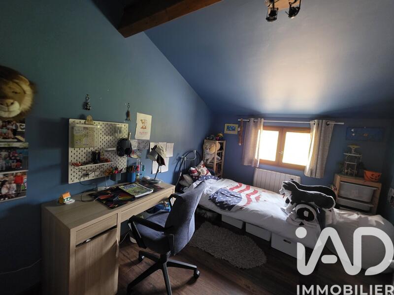 Maison - 145 m² - 6 pièces