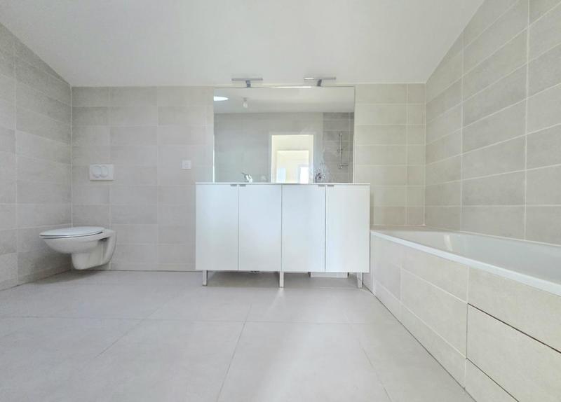 Appartement - 110 m² - 4 pièces