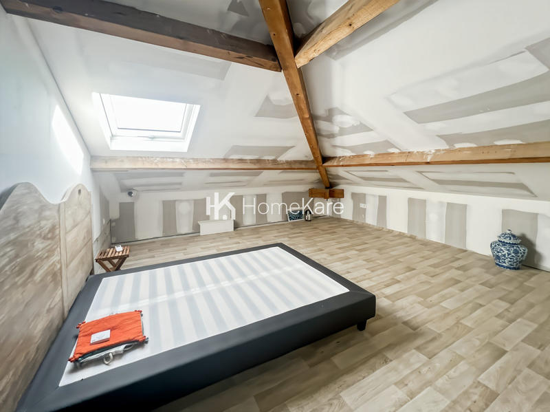 Maison - 145 m² - 6 pièces