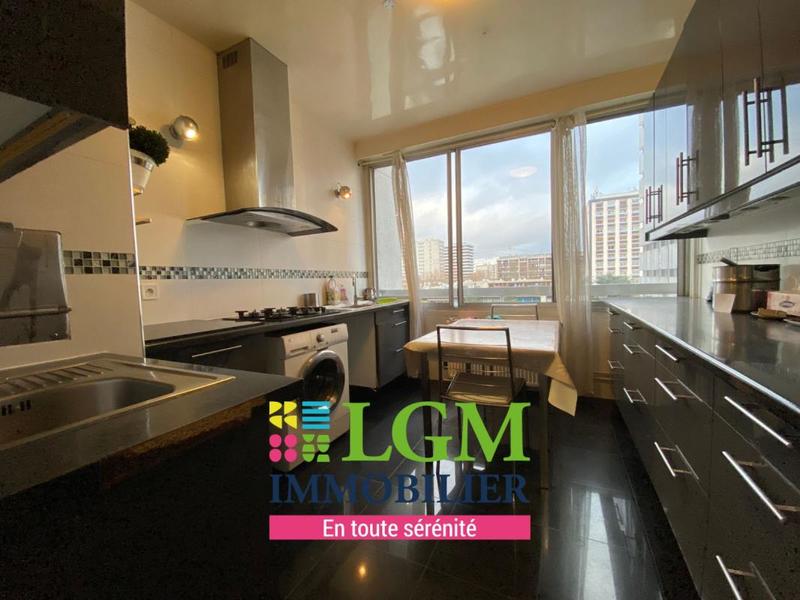 Appartement - 122 m² - 2 pièces