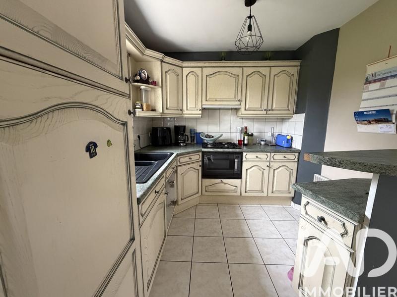 Maison - 88 m² - 6 pièces