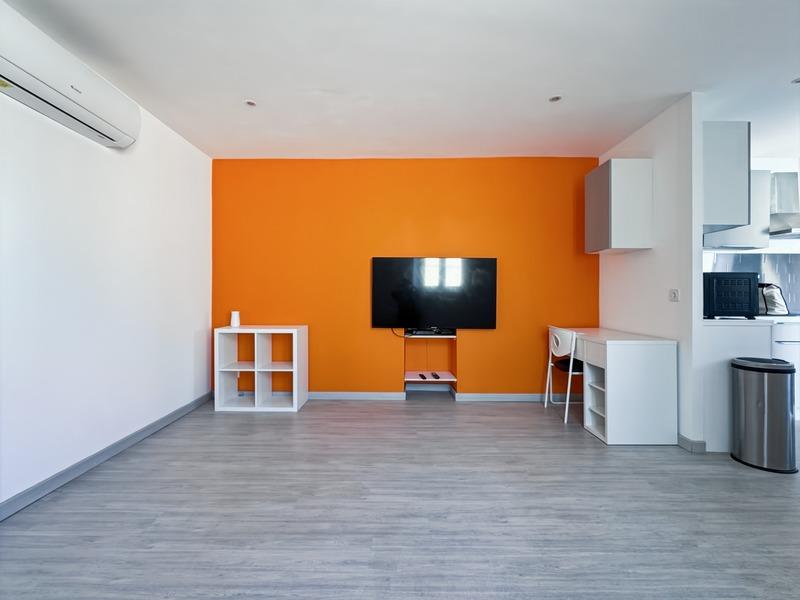 Immeuble - 60 m² - 3 pièces