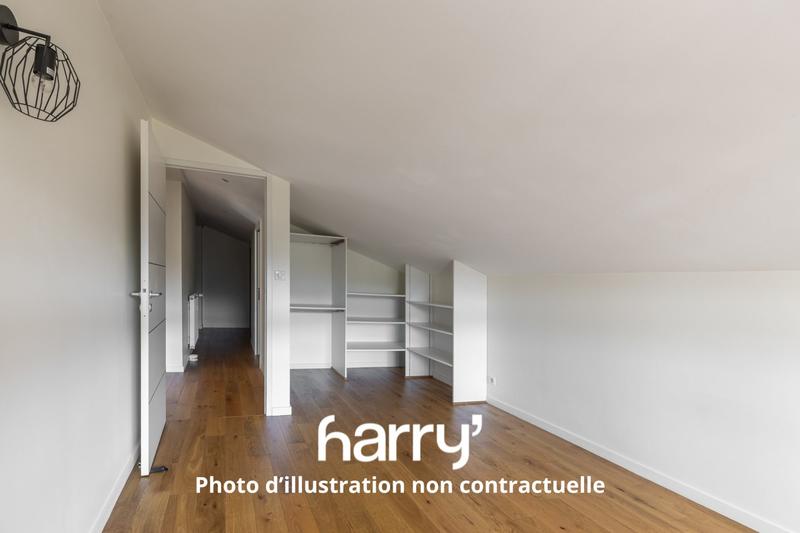 Appartement - 90 m² - 1 pièce