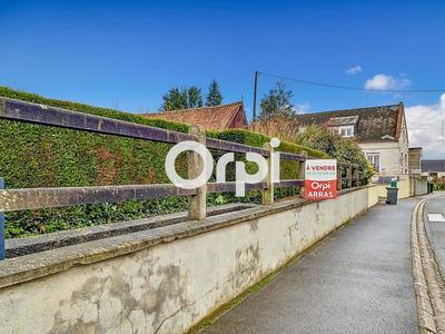 Terrain constructible - 772 m²