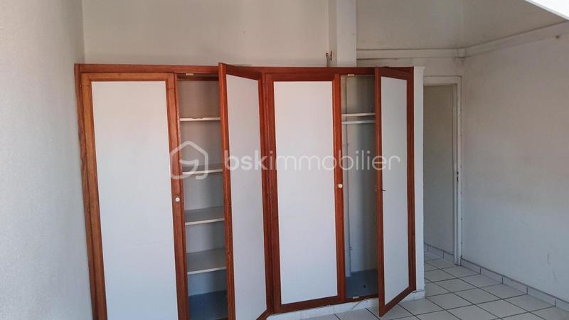 Immeuble - 838 m² - 17 pièces