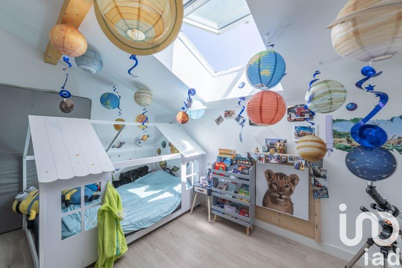 Châlet - 223 m² - 9 pièces