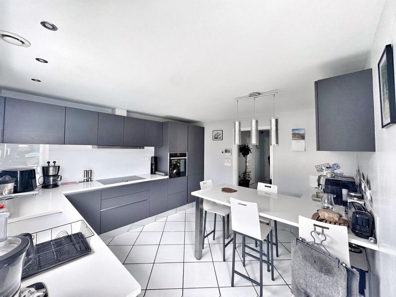 Maison - 161 m² - 6 pièces